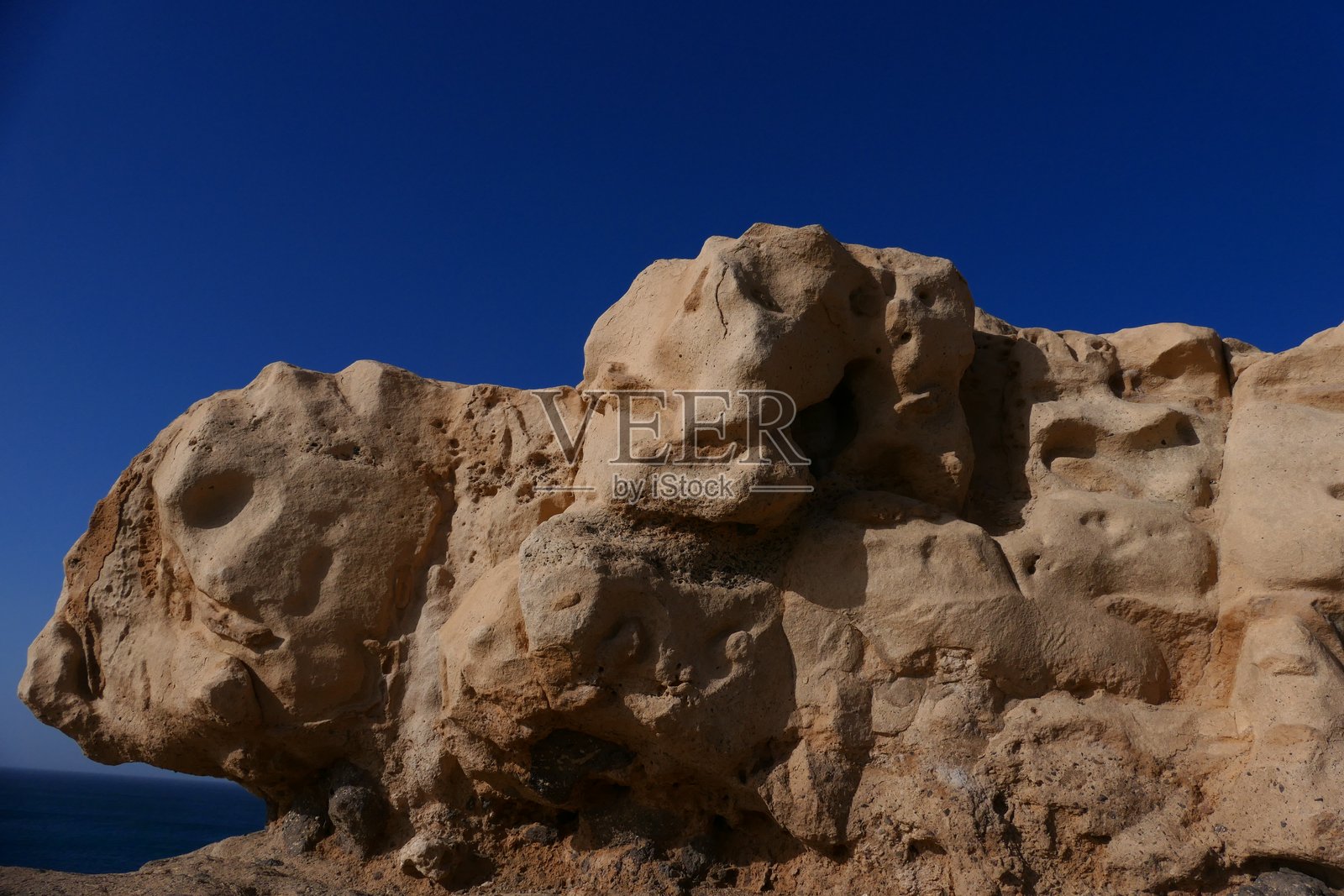 动物头形状的岩石，阿胡伊，富埃特文图拉，加那利群岛照片摄影图片
