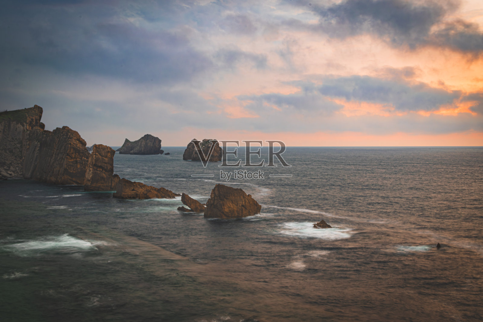 科斯塔奎布拉达的日落宁静照片摄影图片