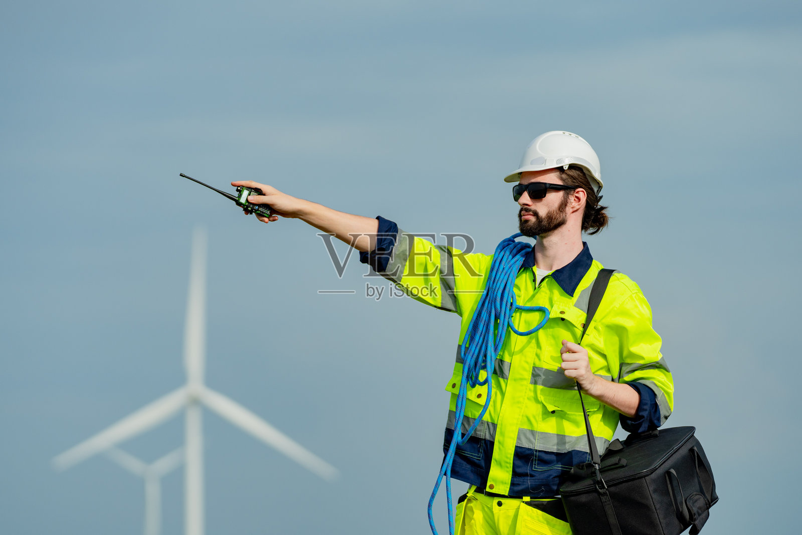 风力发电机工程师。照片摄影图片