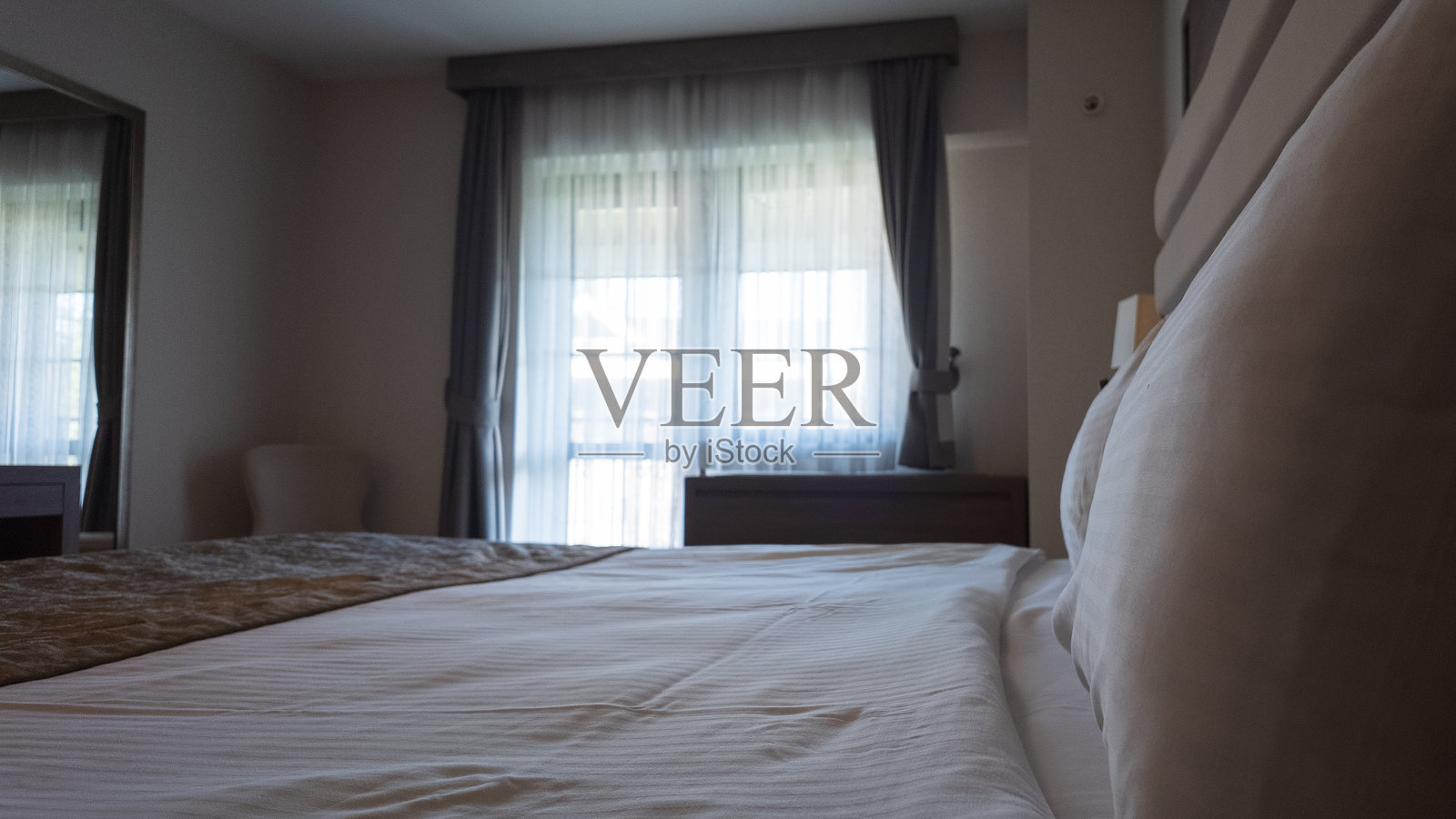 现代酒店卧室的内部装修照片摄影图片