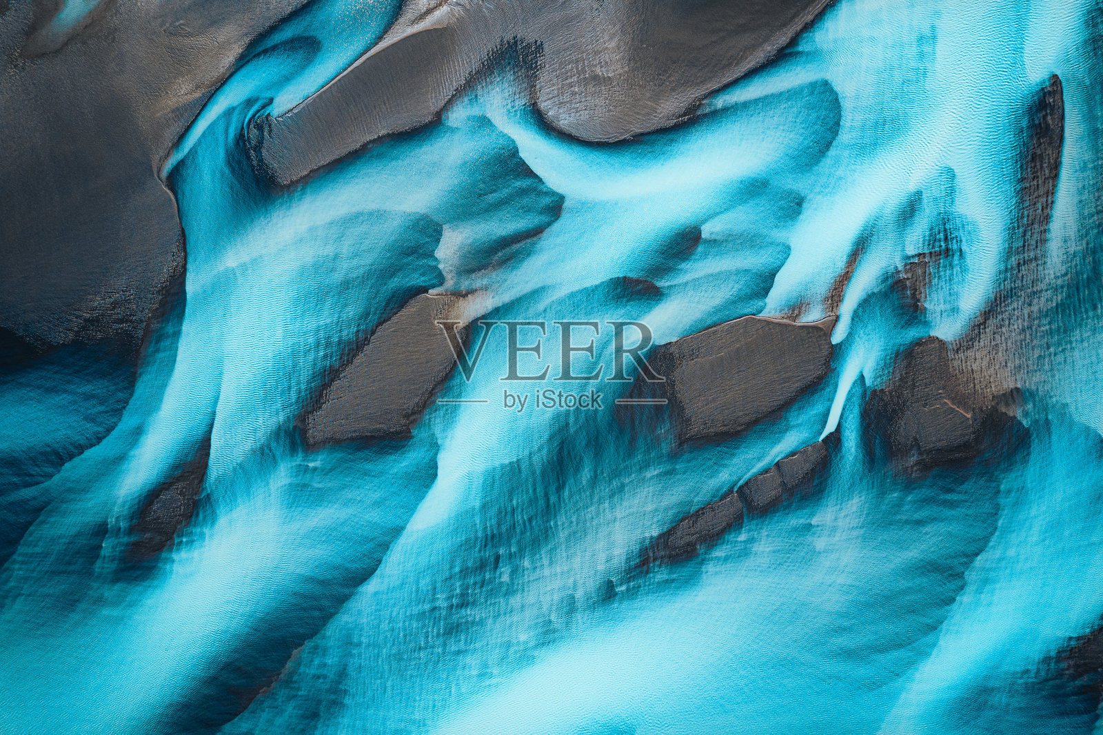 冰岛风景中的辫状河流鸟瞰图照片摄影图片