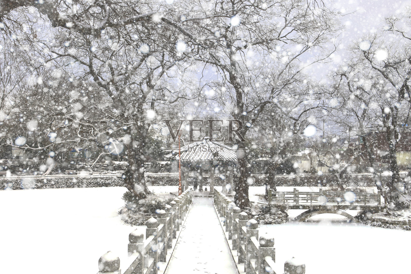 韩国庆尚南道哈曼郡的冬季风景照片摄影图片