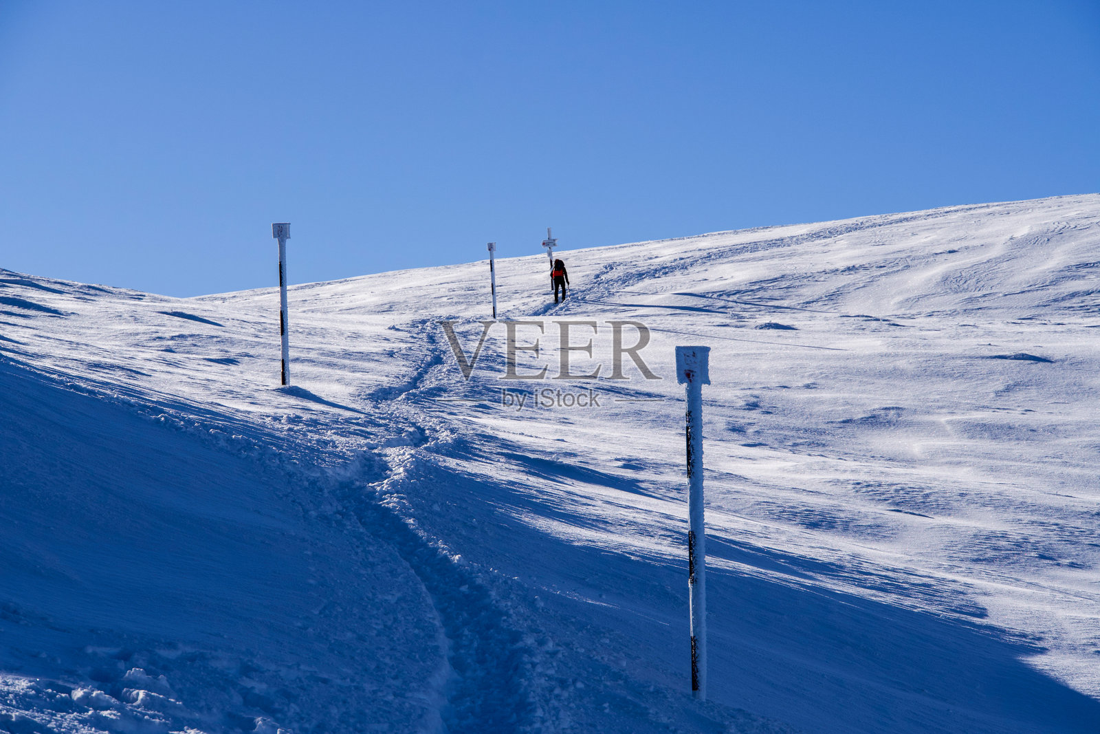 罗马尼亚皮亚特拉·马雷山脉照片摄影图片