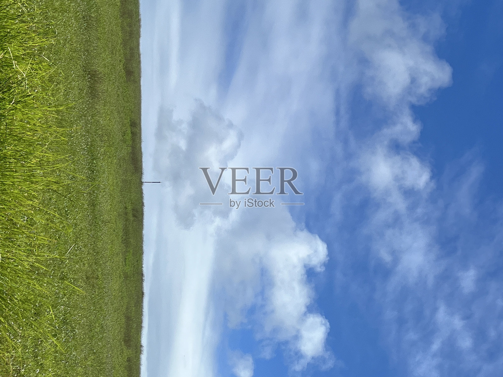 圣托马斯坎菲尔德的云层形成照片摄影图片