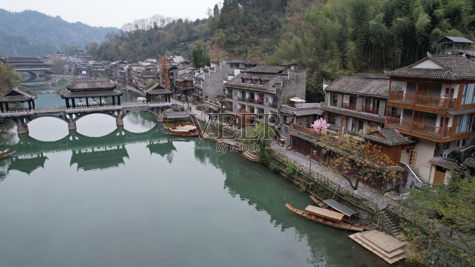 凤凰古城的鸟瞰图照片摄影图片