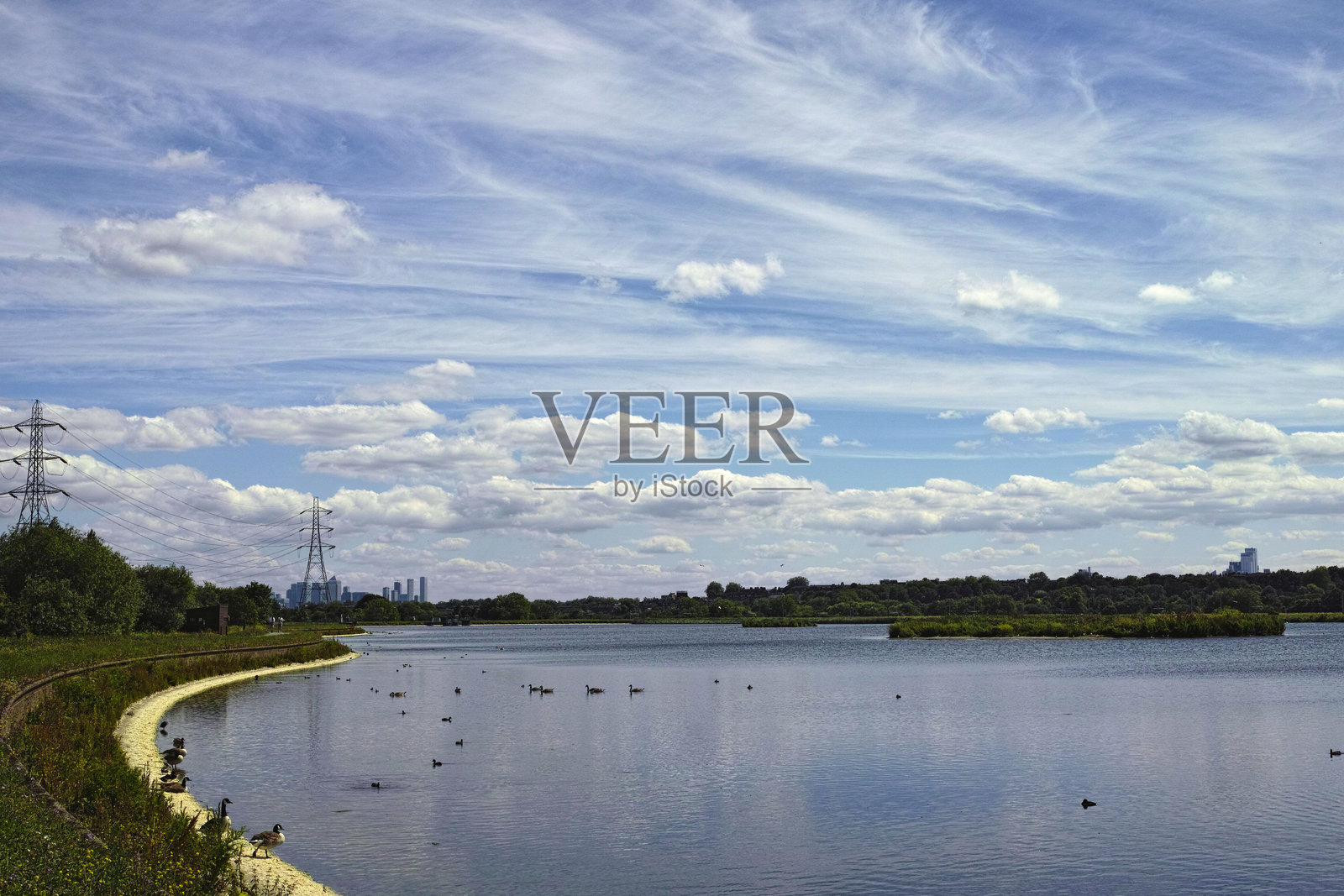 沃尔瑟姆斯托湿地的东沃里克水库照片摄影图片