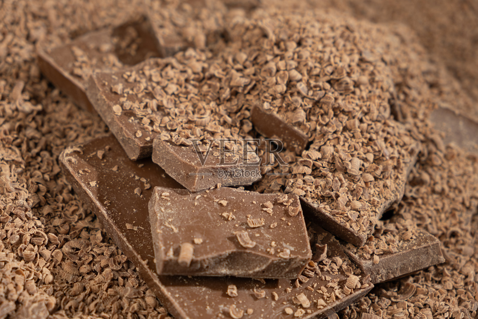 天然有机素食巧克力和巧克力豆照片摄影图片