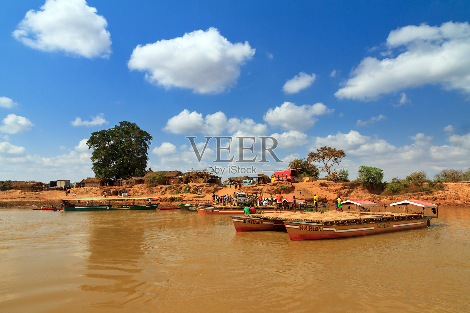 马达加斯加渡轮码头照片摄影图片