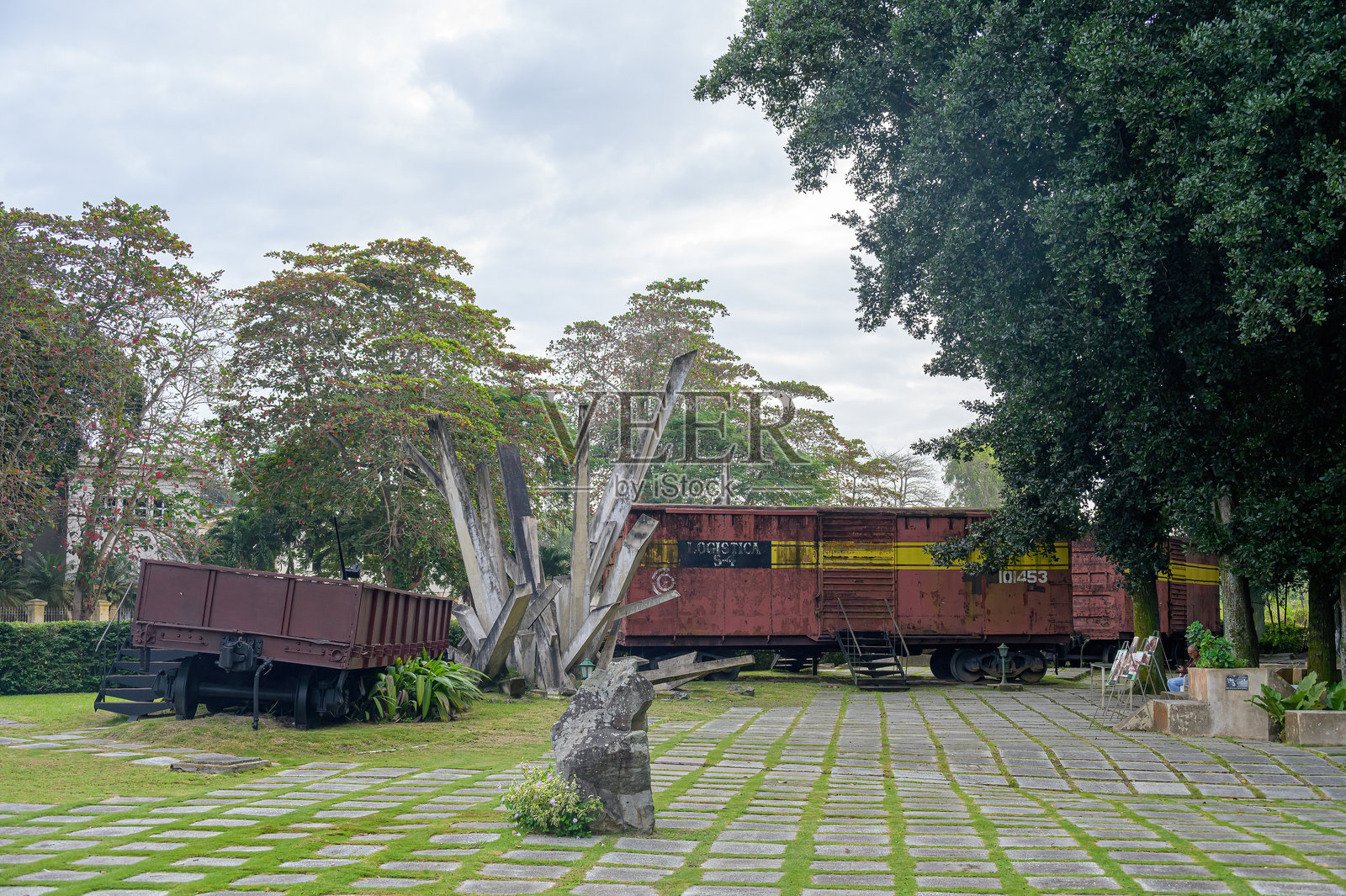 褪色的历史火车纪念碑照片摄影图片