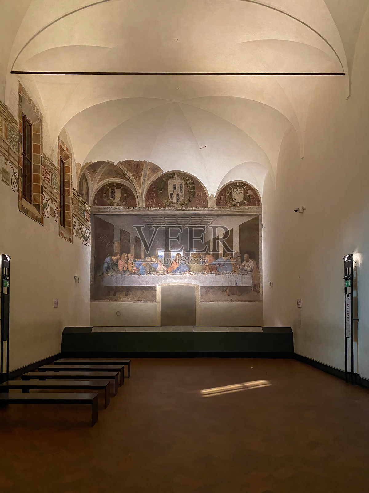 达芬奇在圣玛利亚感恩修道院餐厅的壁画《最后的晚餐》照片摄影图片