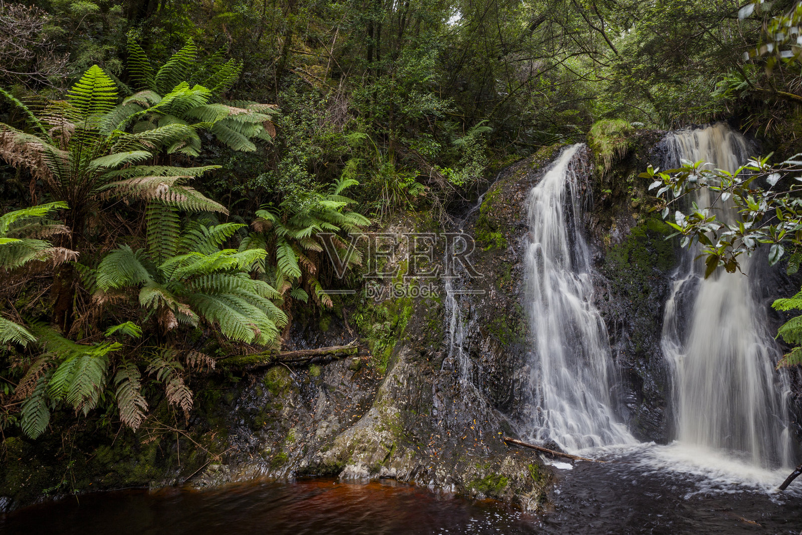 霍加斯瀑布，人民公园，斯特拉汉，塔斯马尼亚照片摄影图片