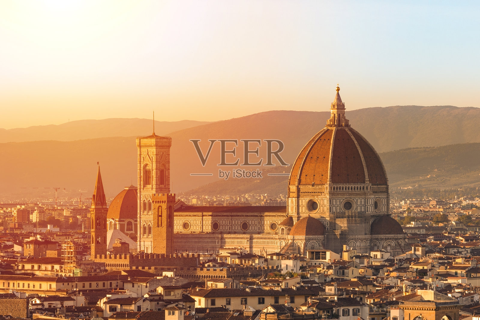 意大利佛罗伦萨大教堂的日落照片摄影图片