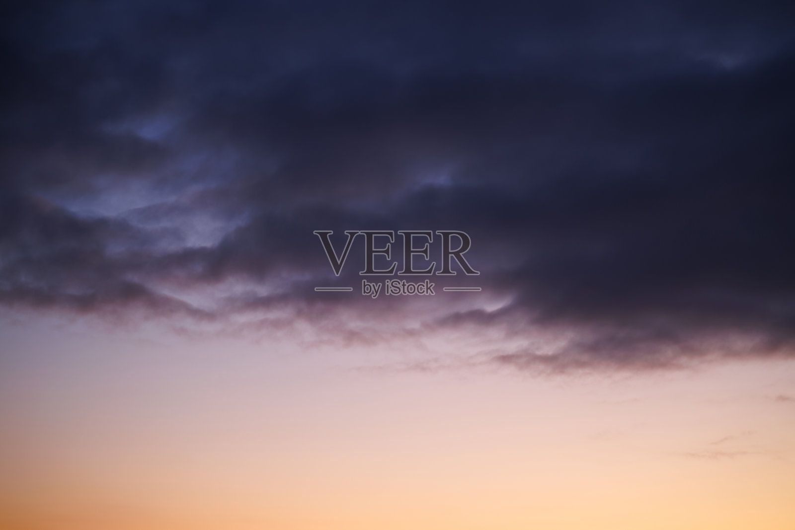 自然背景与日落天空和云彩照片摄影图片