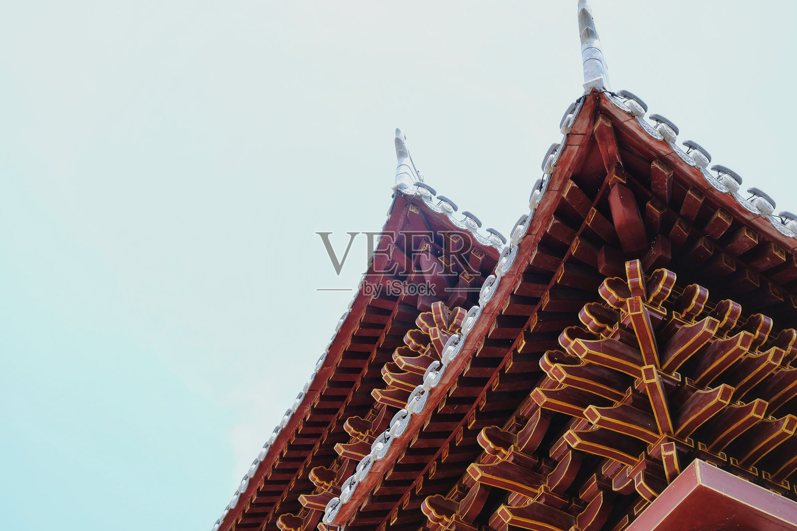 美丽的日子，色彩斑斓的户外建筑，外观宝塔设计景观照片摄影图片