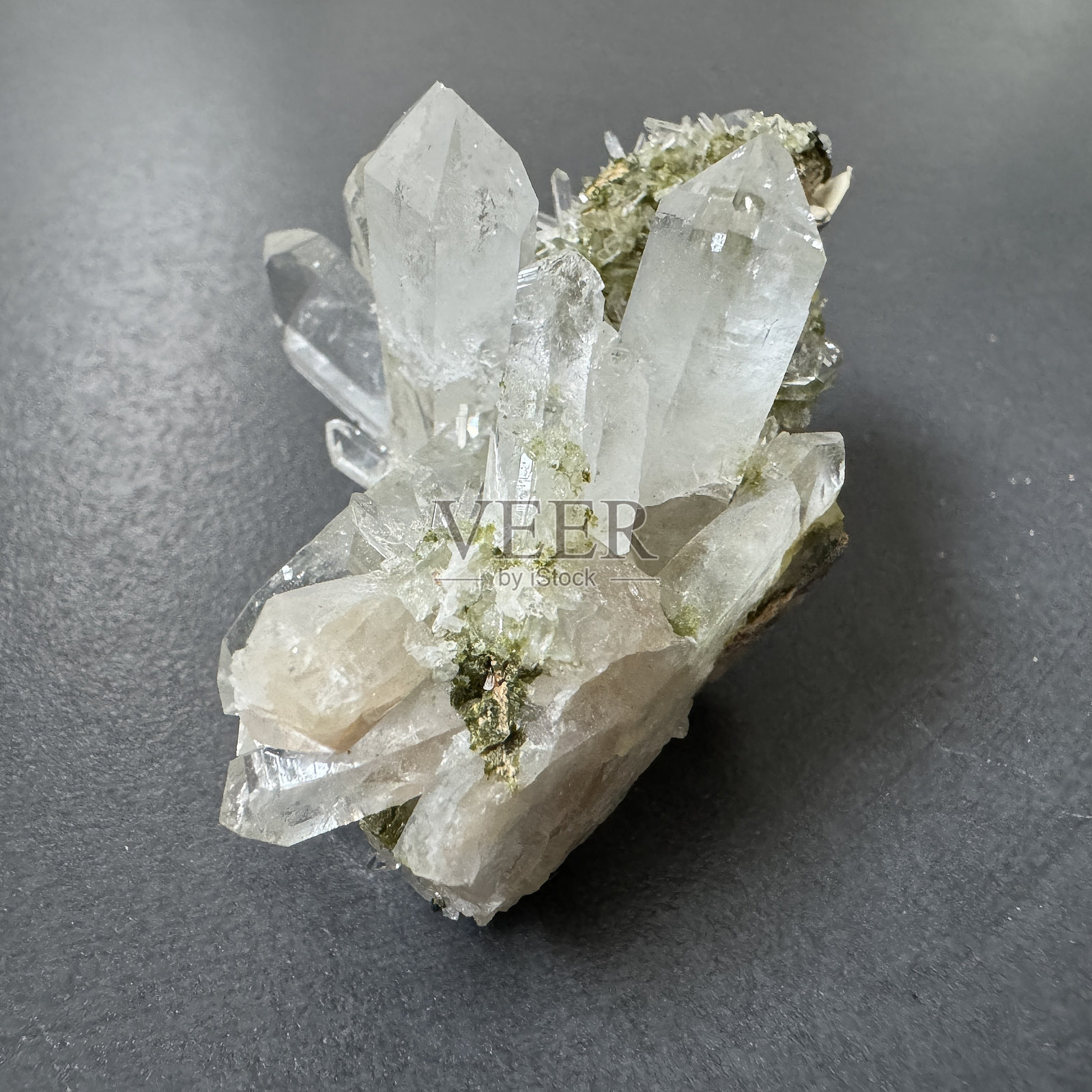 来自矿物收藏的石英照片摄影图片