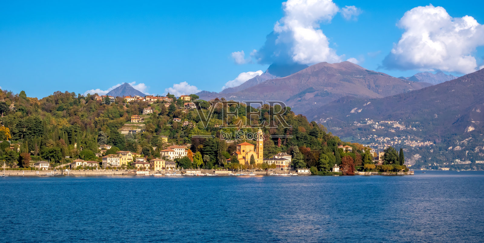 接近伦诺，科莫湖，伦巴第，意大利北部照片摄影图片
