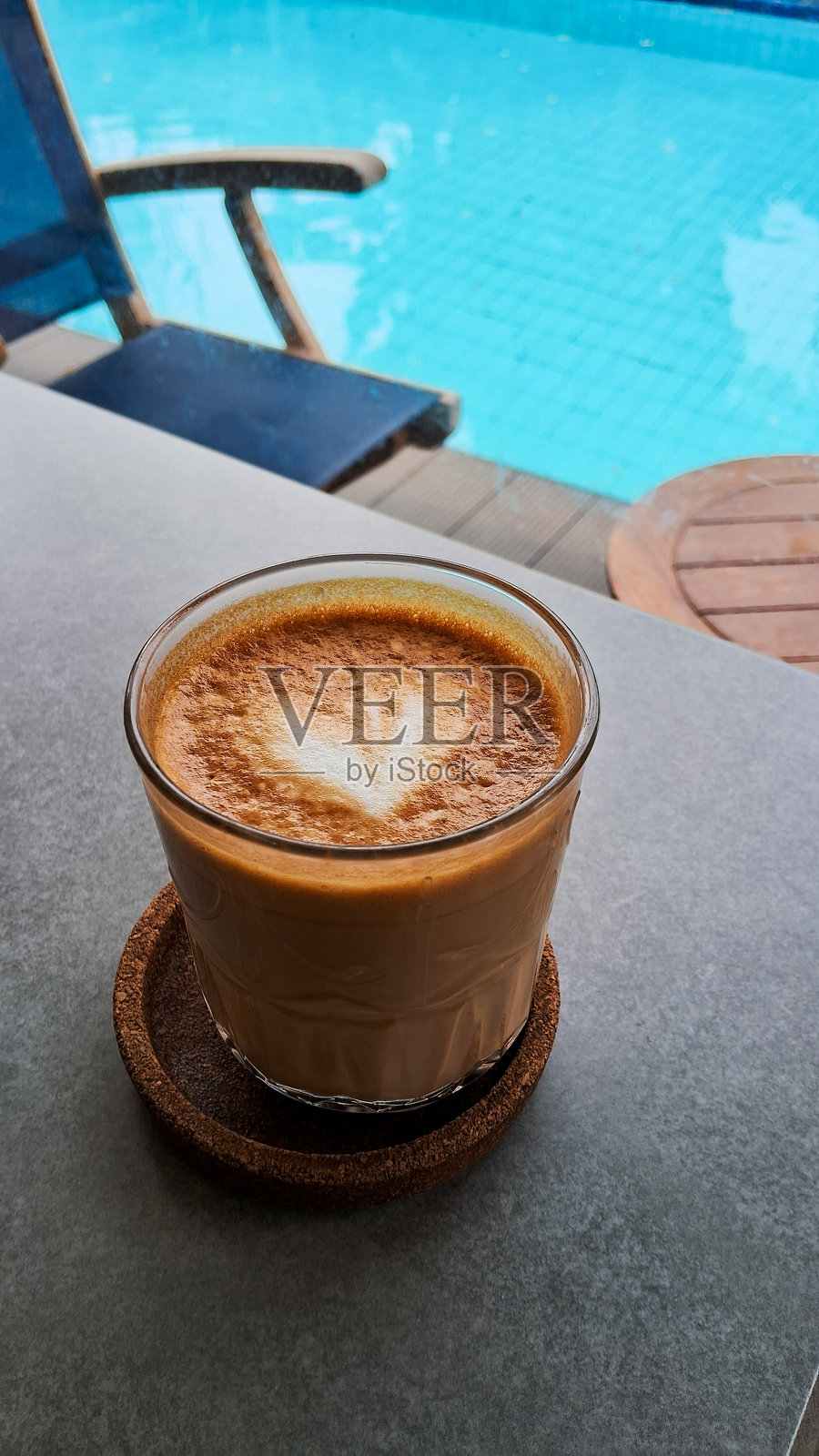 夏季饮品的卡布奇诺照片摄影图片