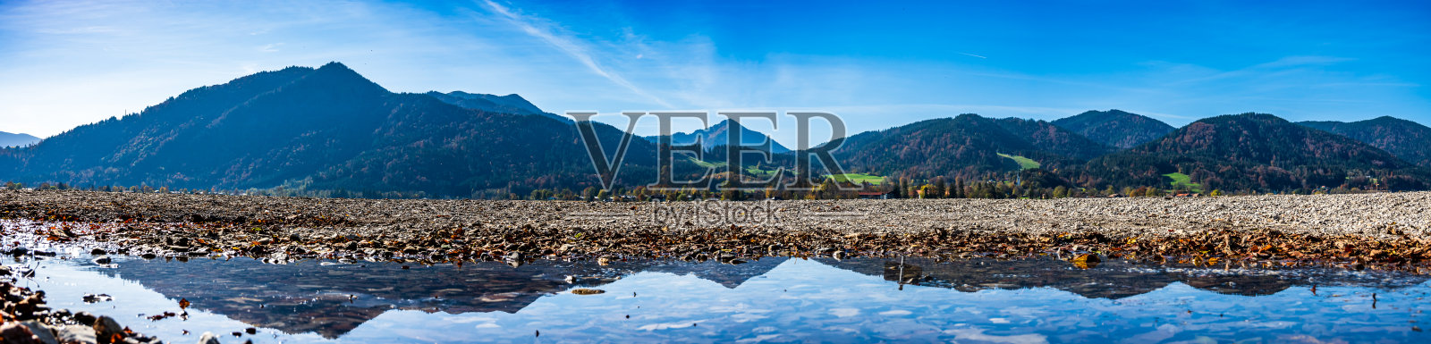 巴伐利亚的特根湖村庄照片摄影图片