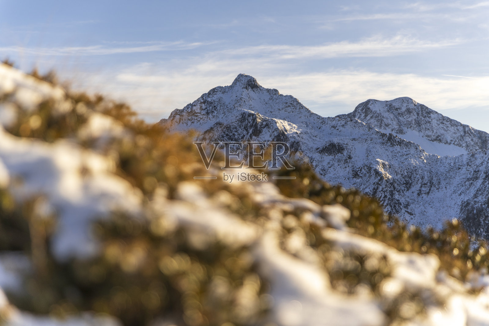 蒙特拉戈和阿尔卑斯广场照片摄影图片