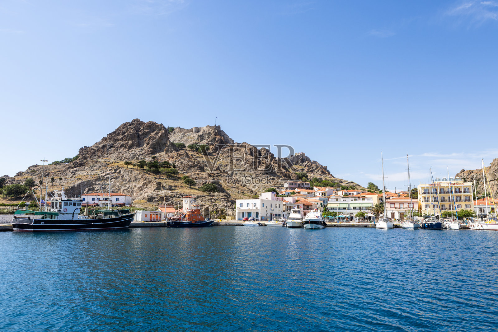 希腊莱姆诺斯岛的米里纳港照片摄影图片