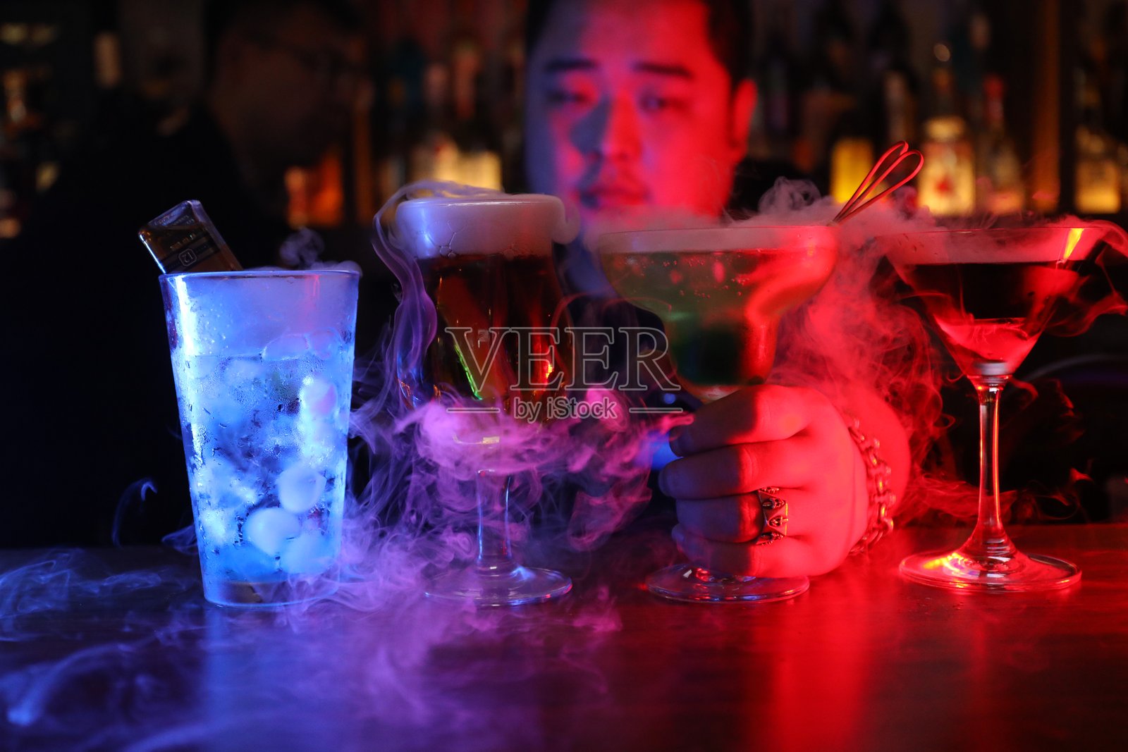 葡萄酒文化夜生活摄影素材照片摄影图片