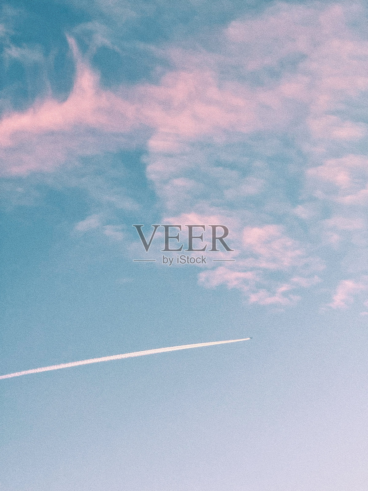 飞机尾迹照片摄影图片