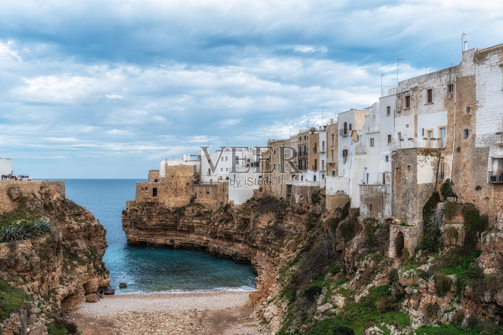 波利尼亚诺·阿马雷海滩景观照片摄影图片