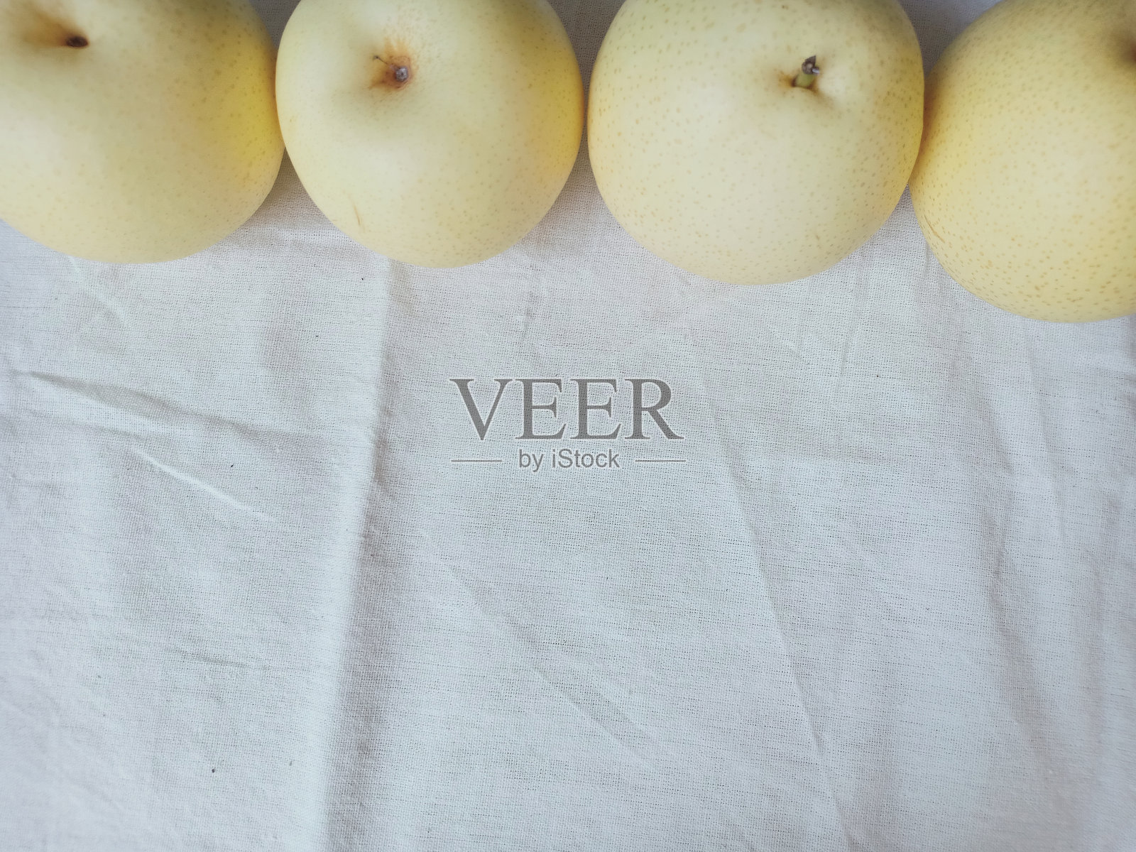 新鲜的梨照片摄影图片