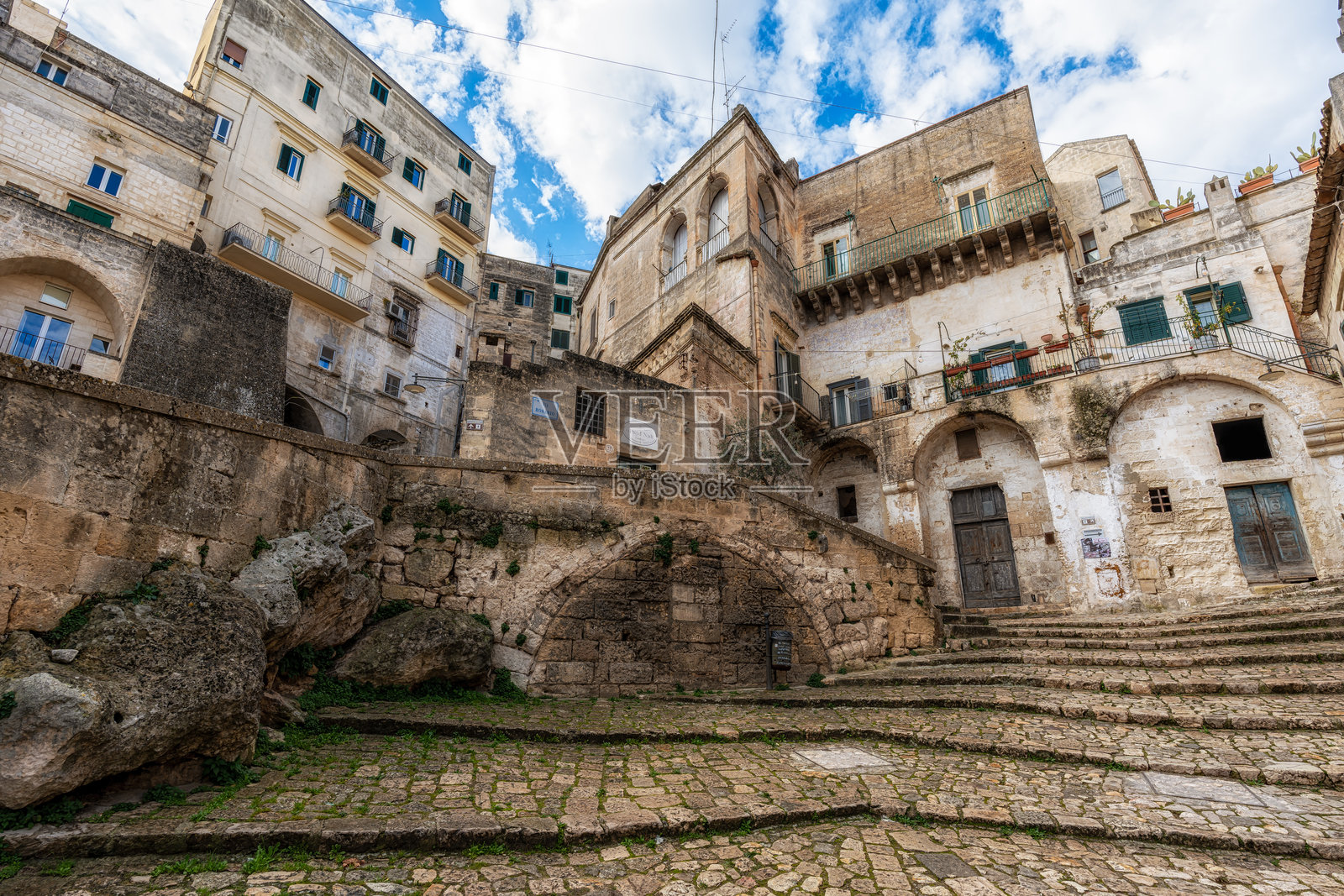 马泰拉的萨西街道照片摄影图片