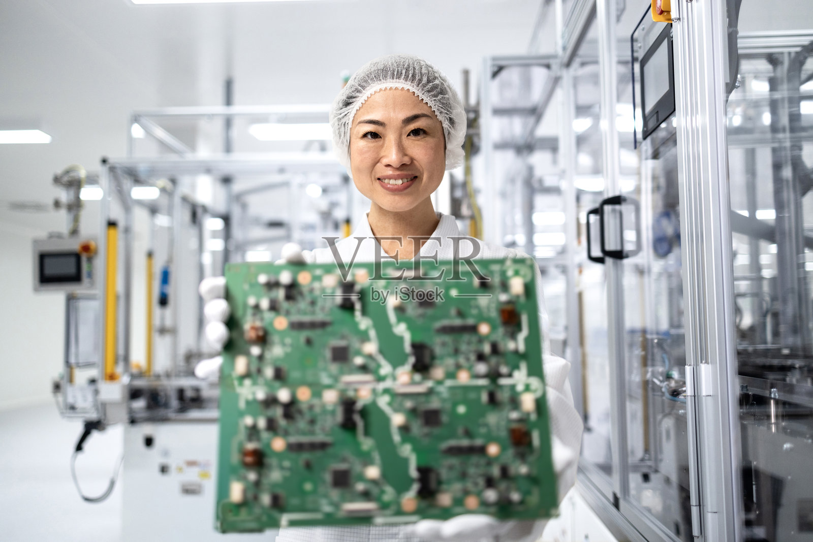 电子行业和印刷电路板及计算机芯片的生产。照片摄影图片