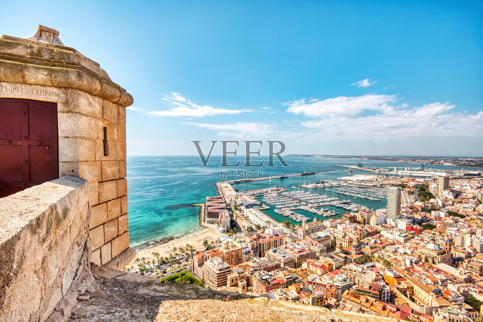 阿利坎特全景鸟瞰的圣巴巴拉城堡照片摄影图片