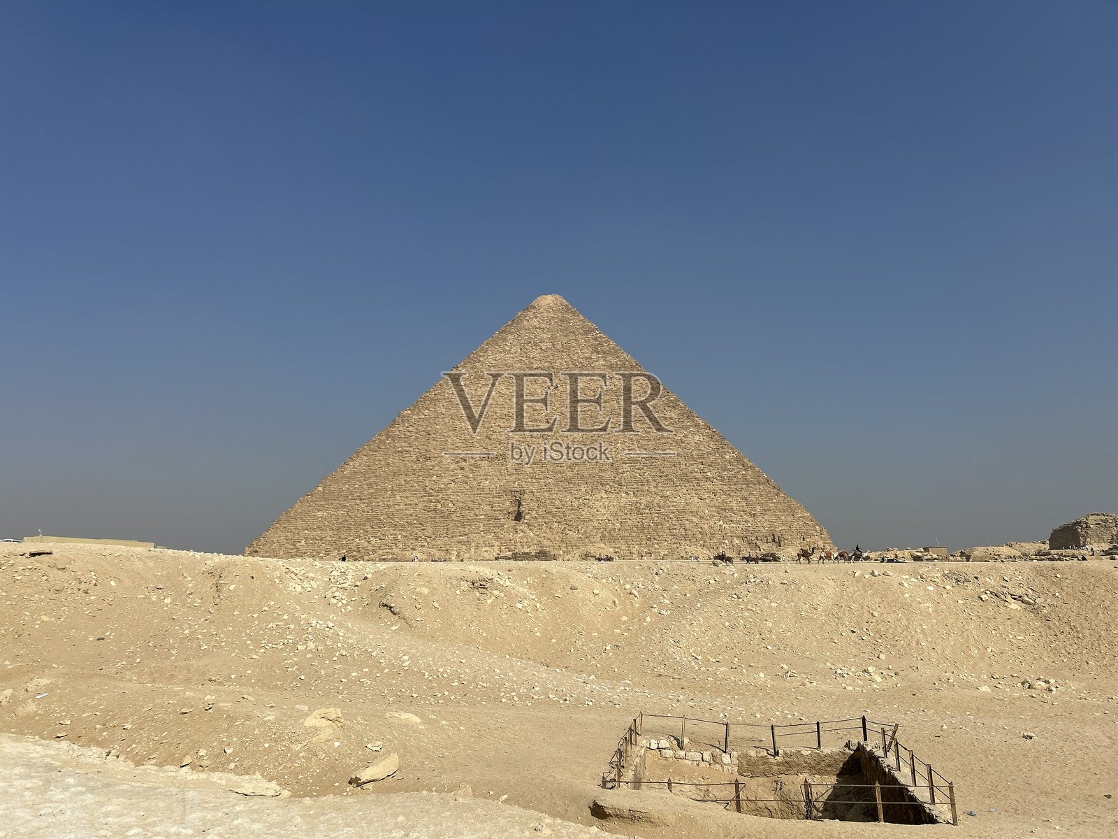 开罗的埃及金字塔照片摄影图片