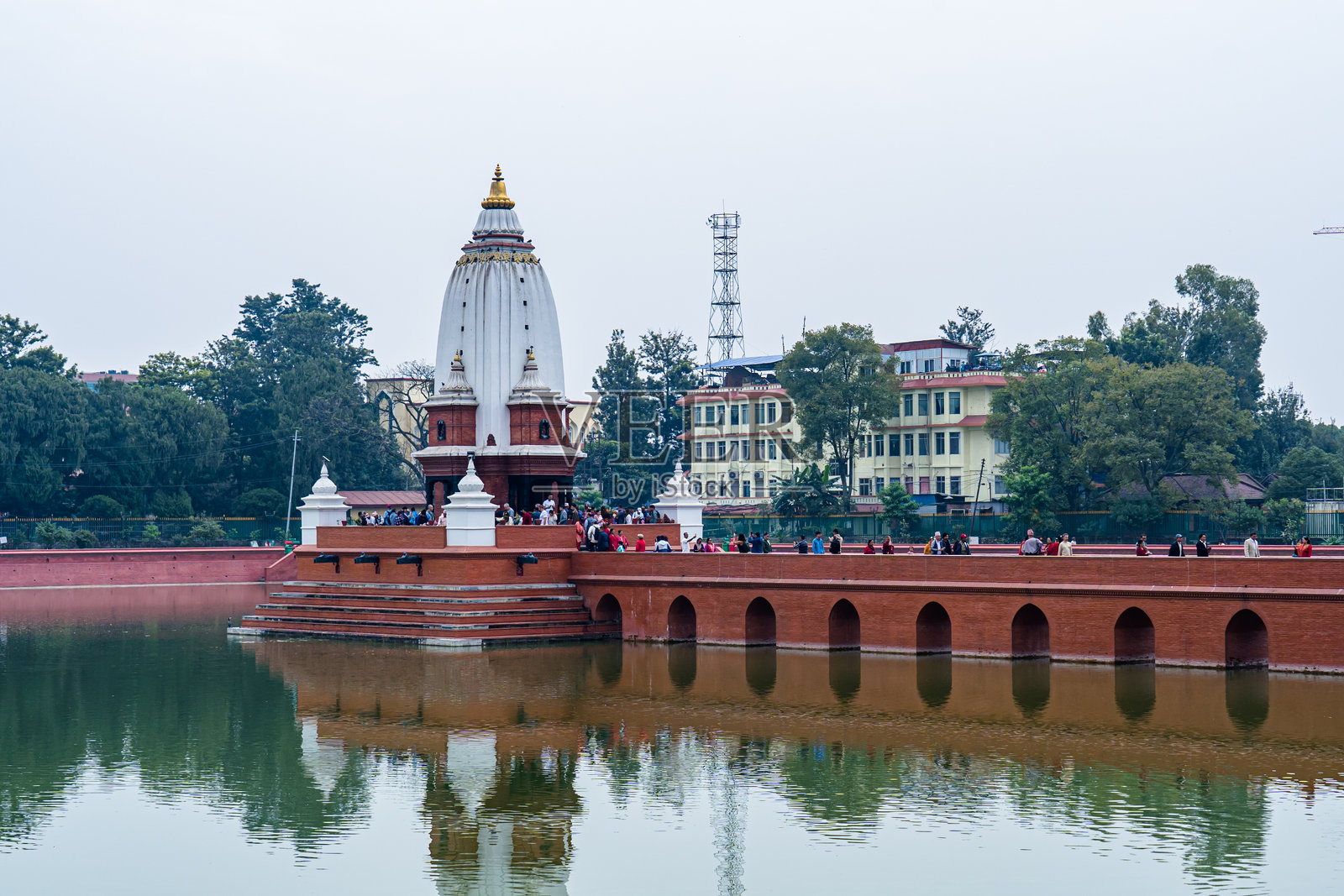拉尼池的风景全景照片摄影图片
