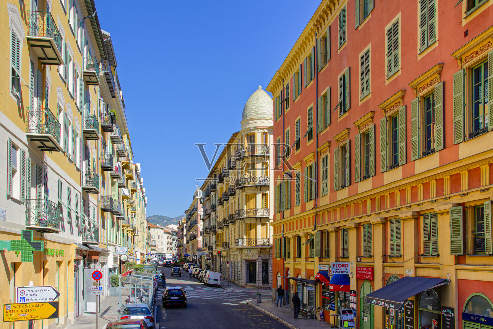 尼斯的典型建筑。照片摄影图片