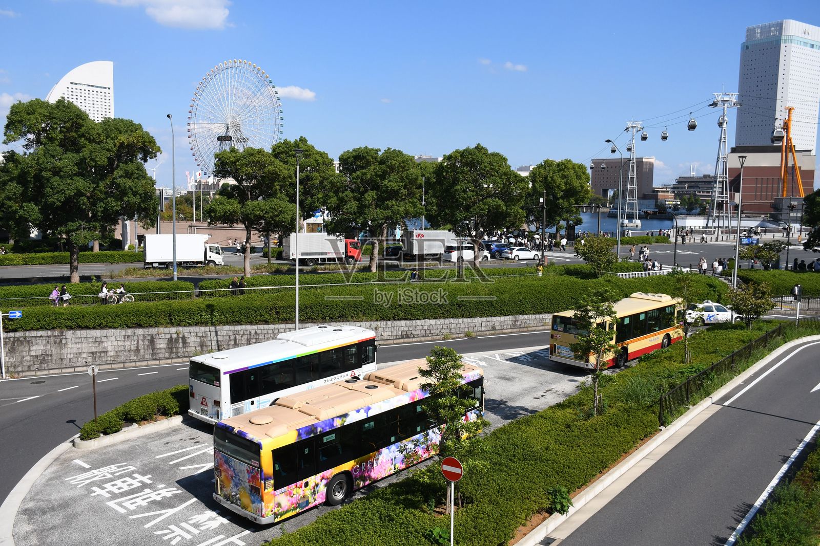 横滨市景与缆车照片摄影图片