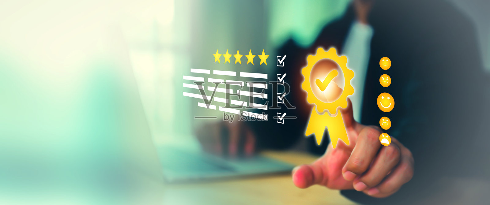 手触质量与微笑表情图标，用于客户服务评分反馈和满意度调查在线评审问卷，关注技术发展与服务意识的全球营销。照片摄影图片