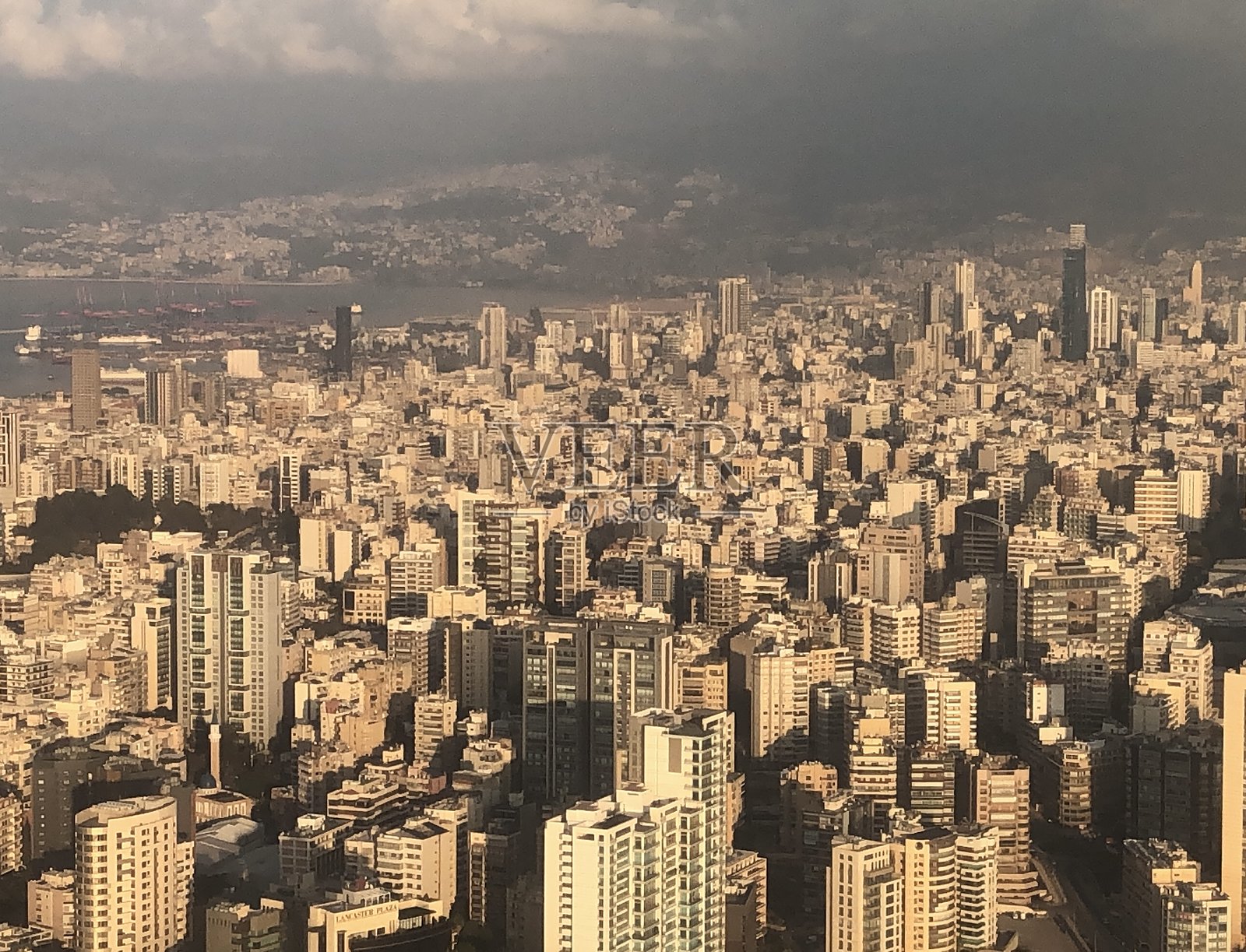 贝鲁特，黎巴嫩的鸟瞰图照片摄影图片