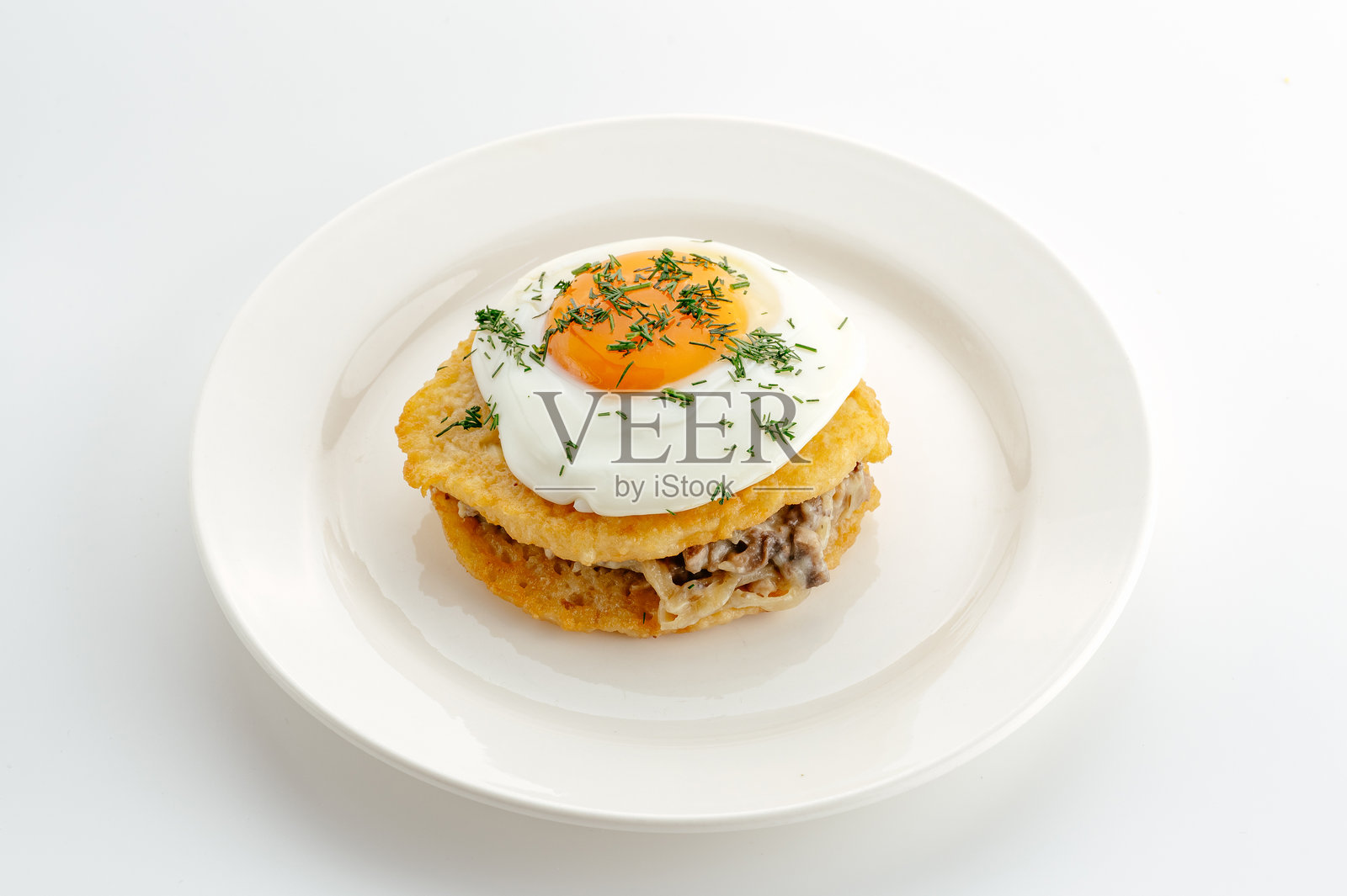 白色背景上的餐厅美食。照片摄影图片