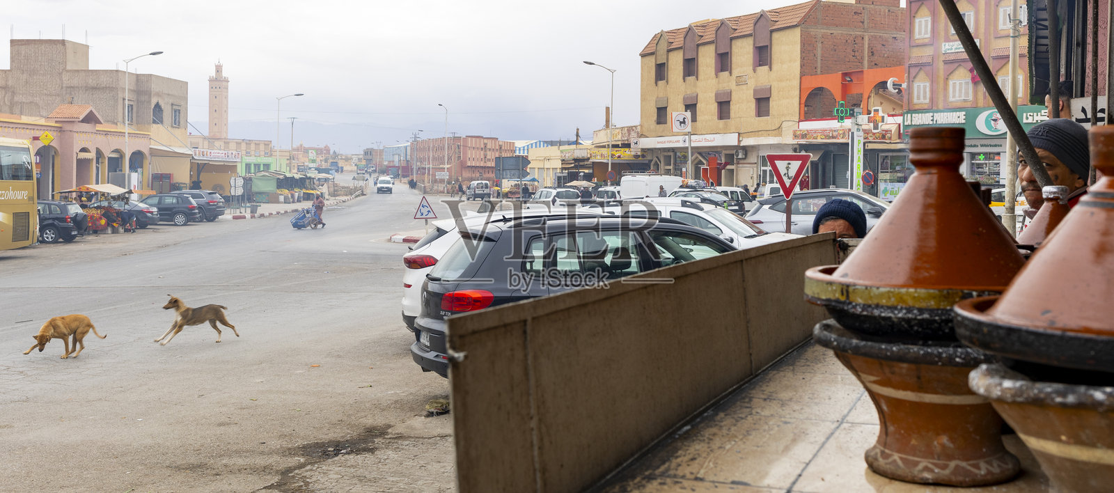 主街照片摄影图片