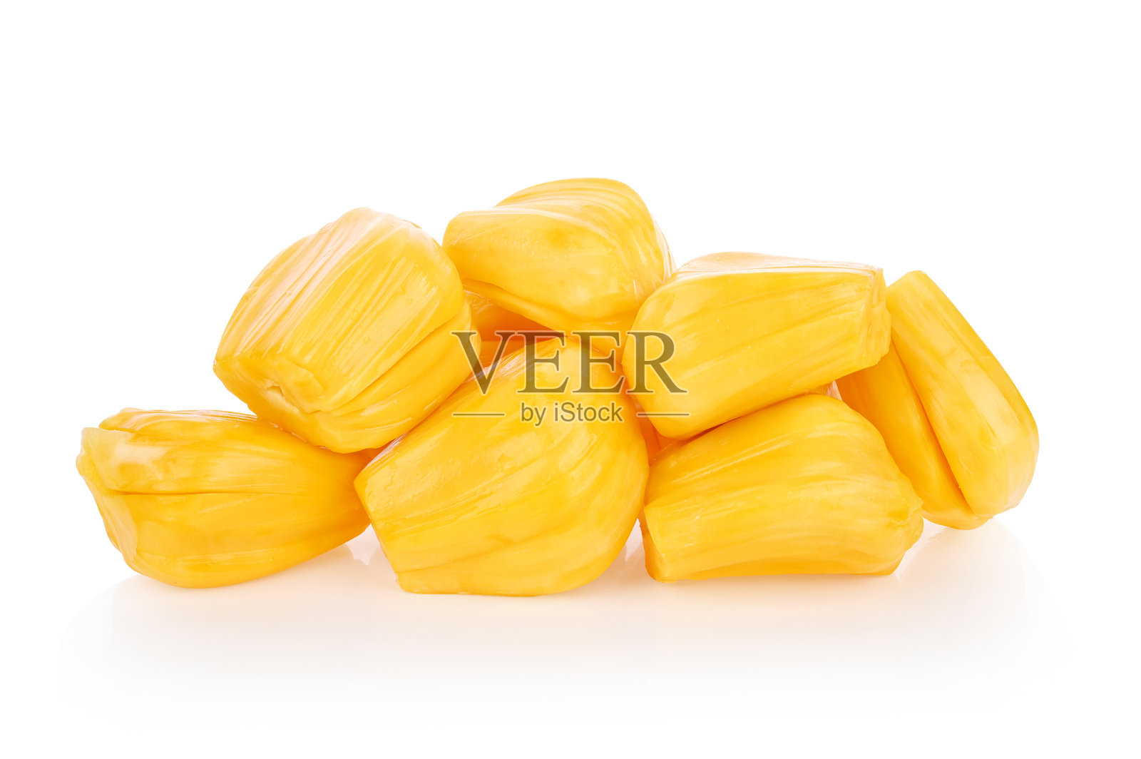 成熟的菠萝蜜，去皮果实（Ka-nun）孤立在白色背景上照片摄影图片