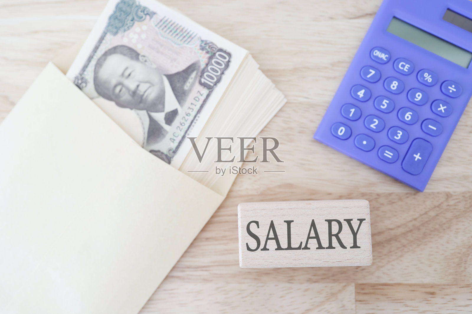 薪水图像。大量日本一万日元钞票。照片摄影图片