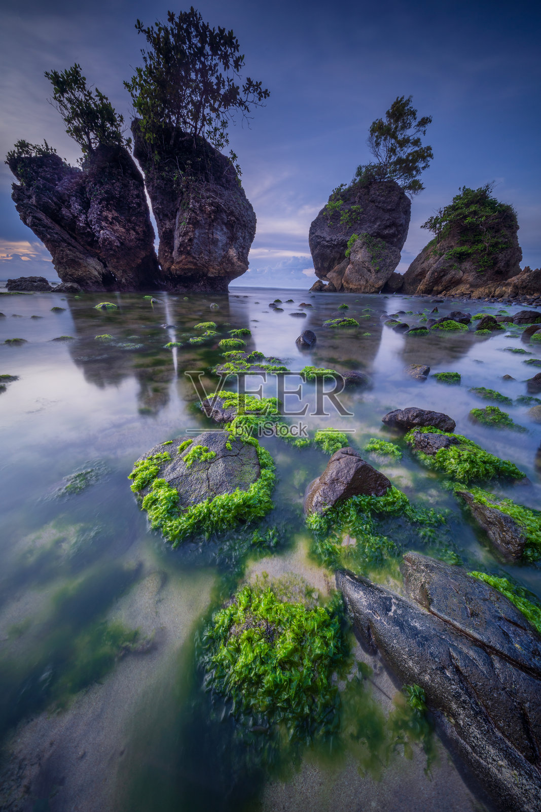 东爪哇帕基坦皮达坎海滩的日出照片摄影图片