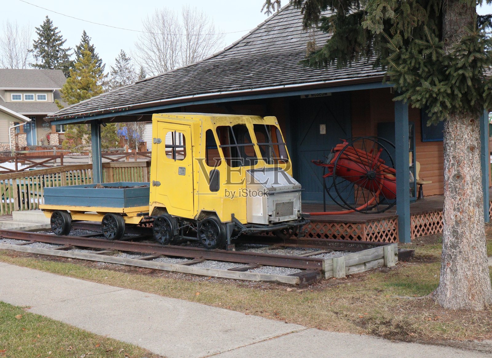 铁路维护车辆。照片摄影图片