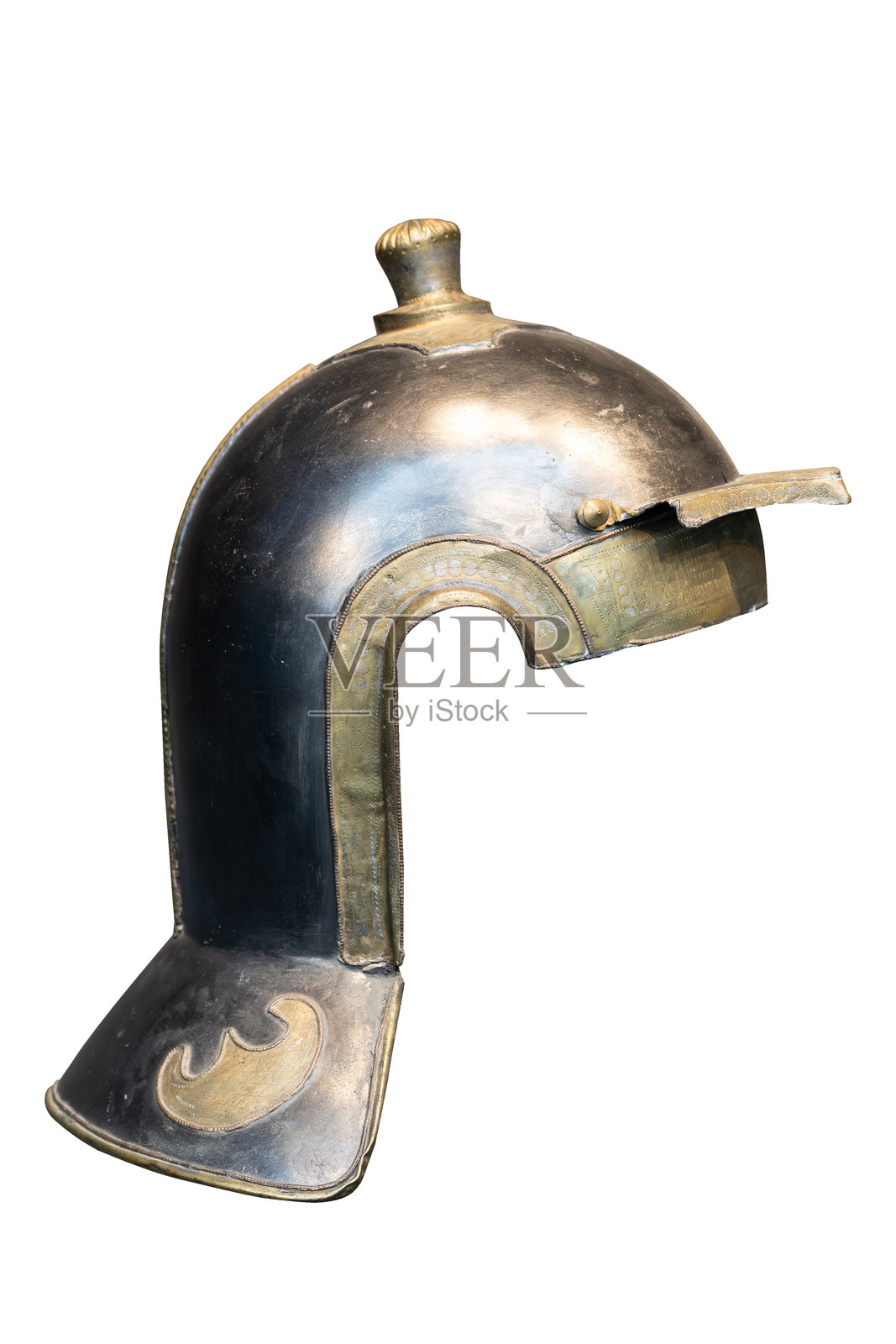 古罗马仪式头盔，装饰精美，背景为白色照片摄影图片