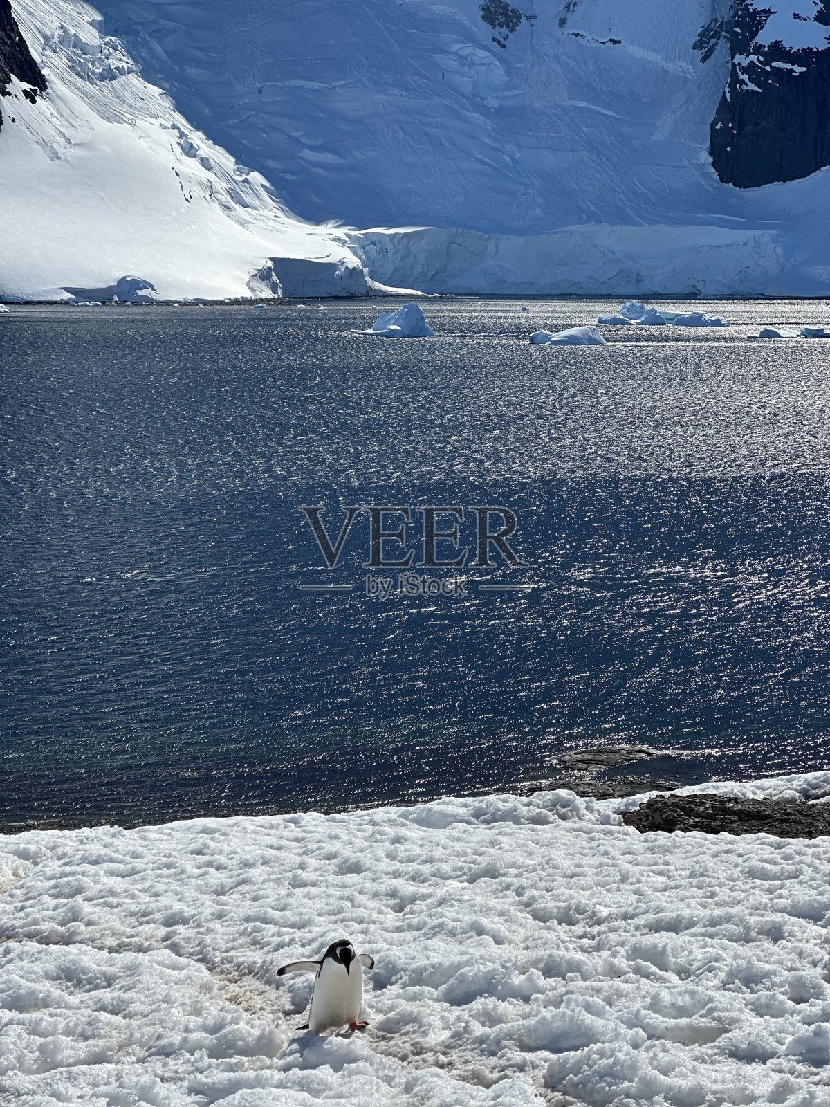 海洋与天空的美丽景色照片摄影图片
