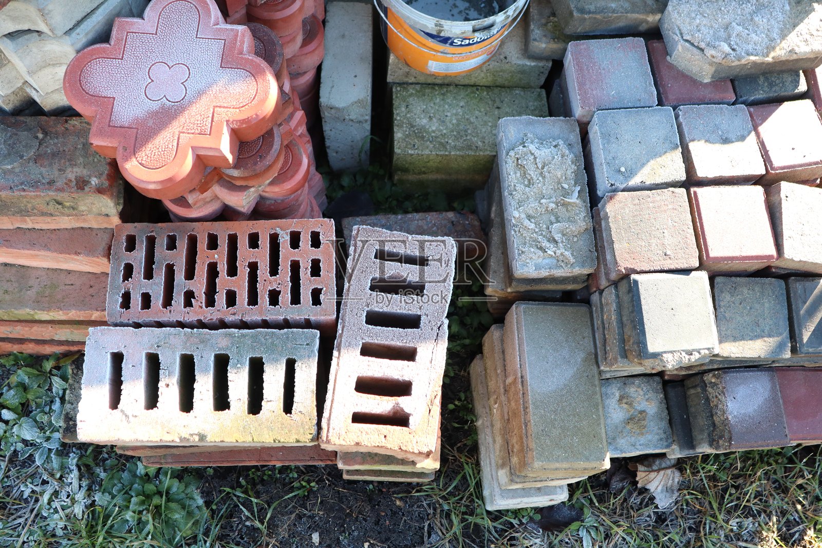 探索各种适合您园林项目的建筑砖和铺路砖照片摄影图片