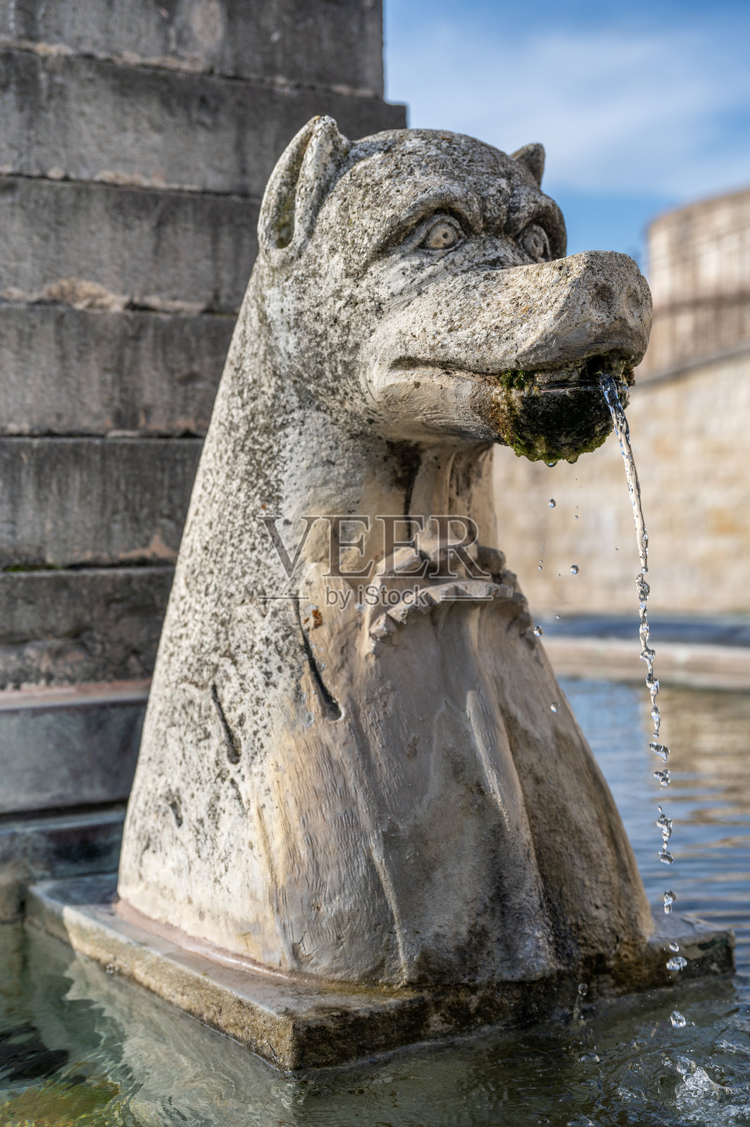 塞拉诺喷泉照片摄影图片