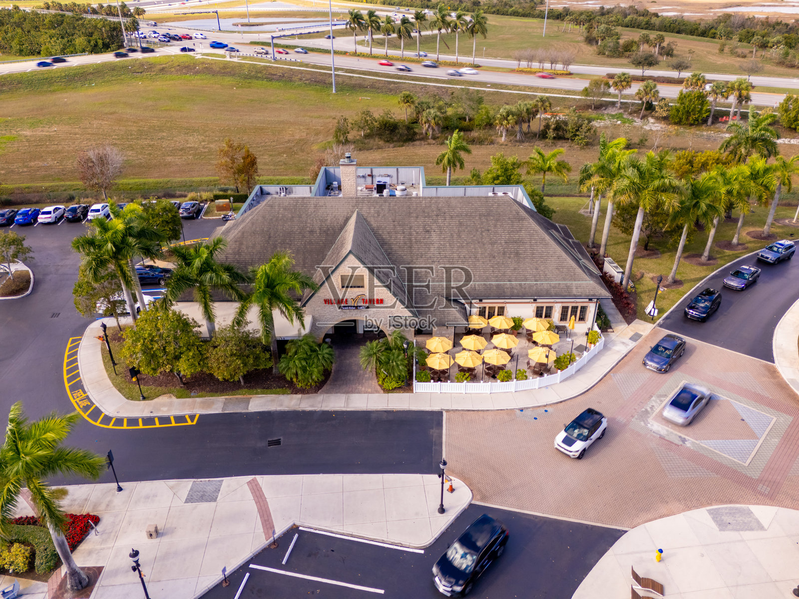 航拍照片：彭布罗克花园购物中心 2025照片摄影图片