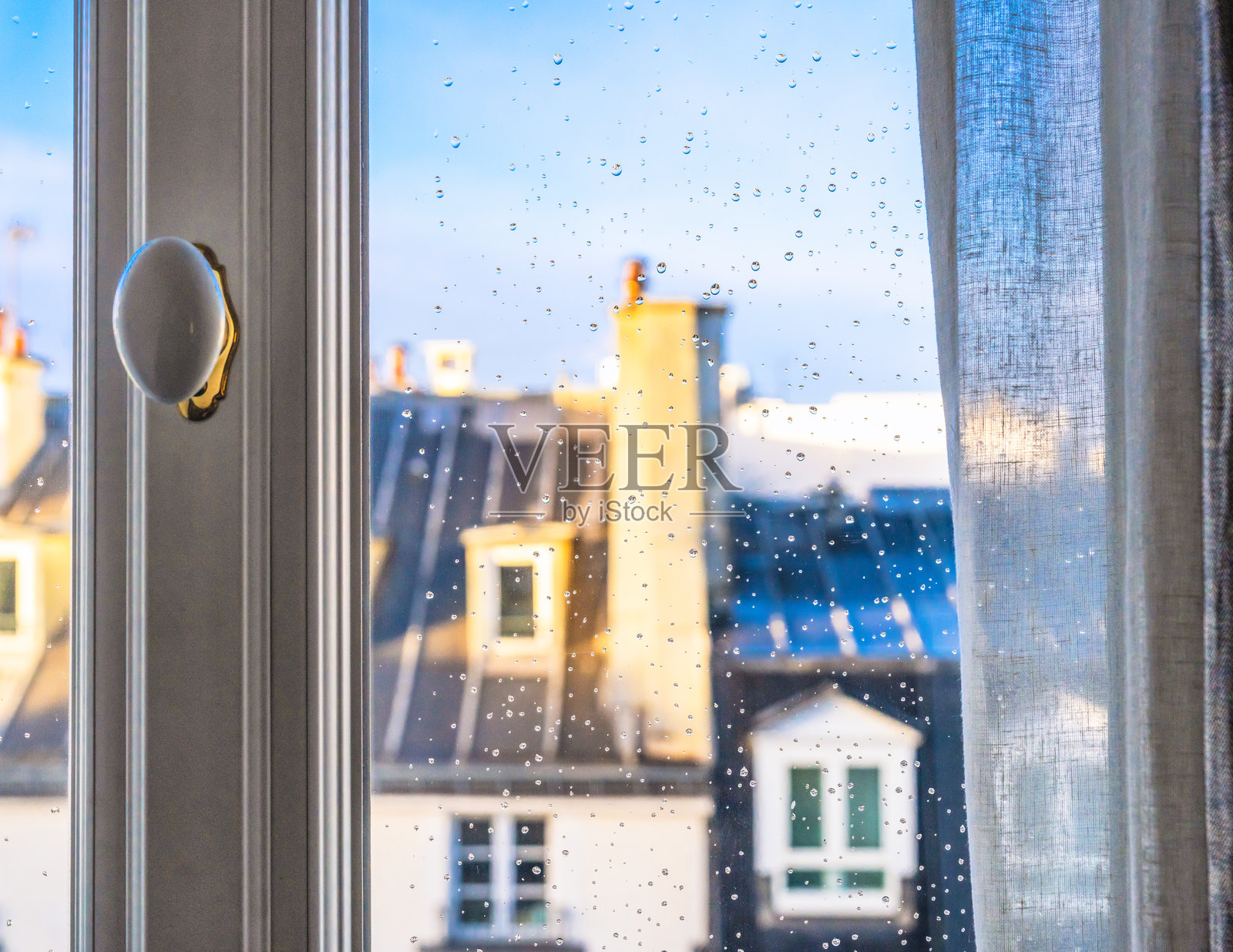 巴黎早晨的天气视角照片摄影图片