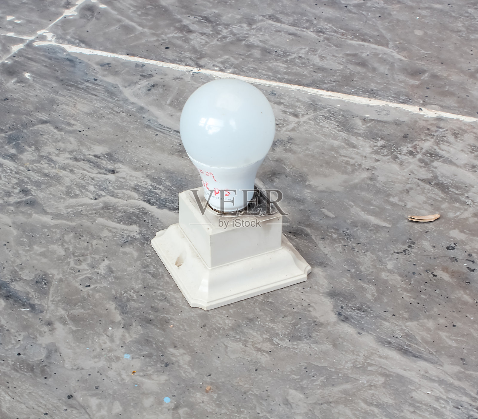 陶瓷地板背景灯泡光线照片摄影图片